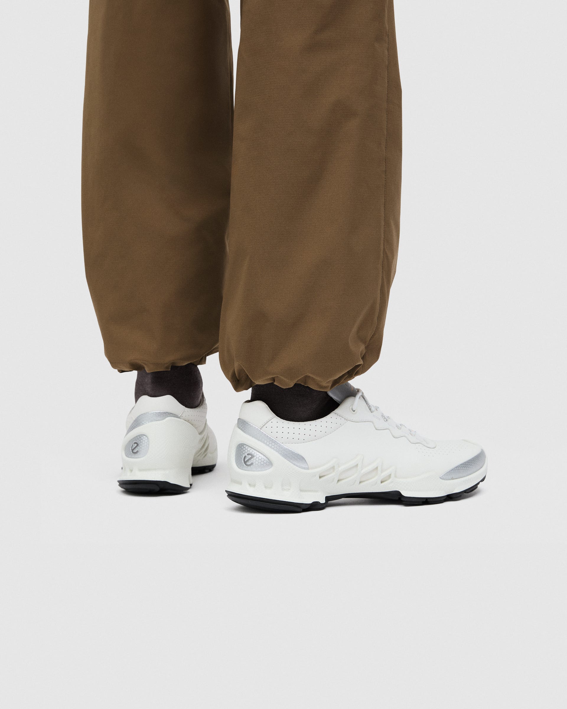 ECCO BIOM AEX MEN'S SHOE - White - Lifestyle image-1