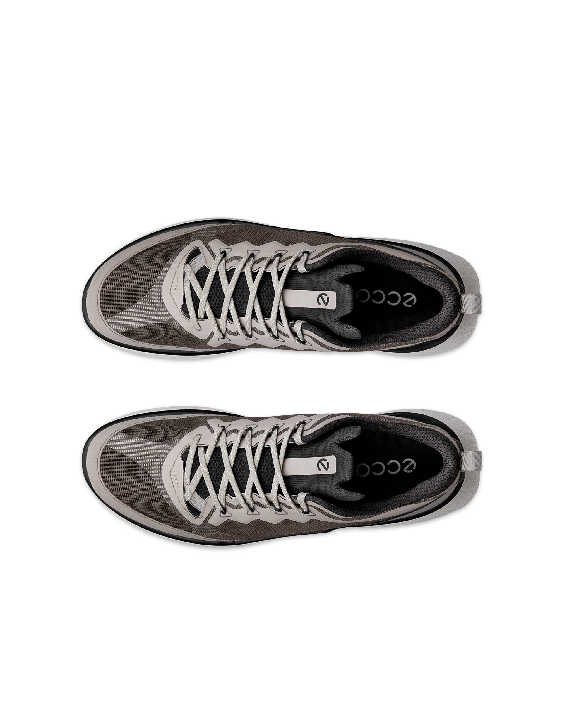 ECCO® BIOM 720 BREATHRU baskets en toile pour homme - Gris - Outside