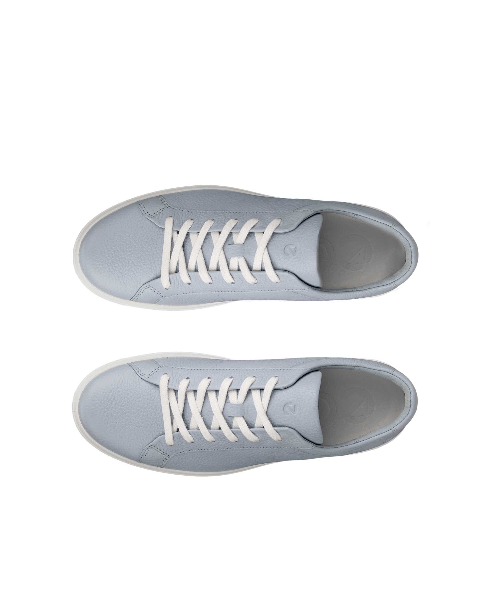 Men's ECCO® Soft 60 Leather Sneaker - Blue - Top left pair
