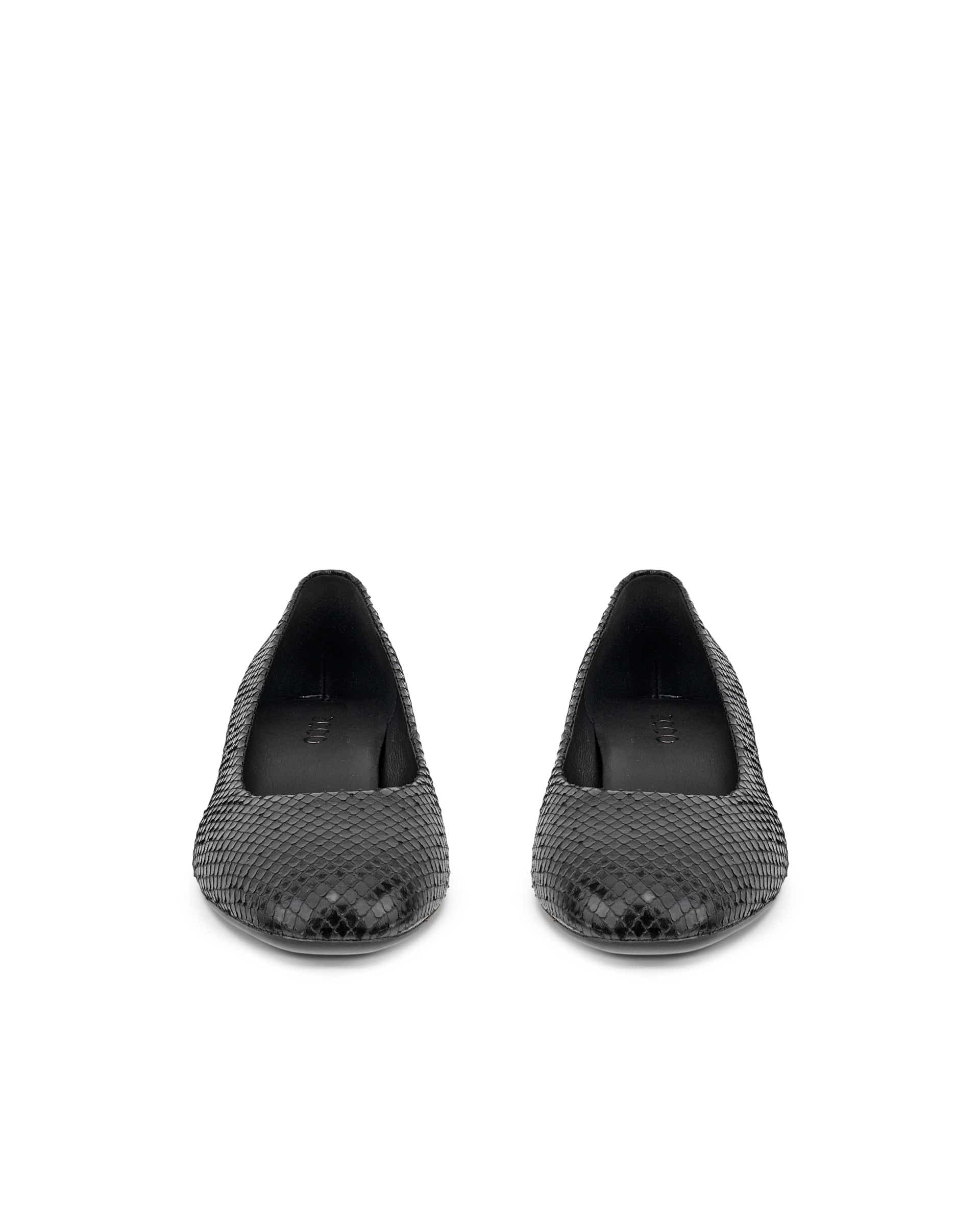 ECCO® LIVA 35 női vastag sarkú bőr körömcipő - Fekete - Front pair