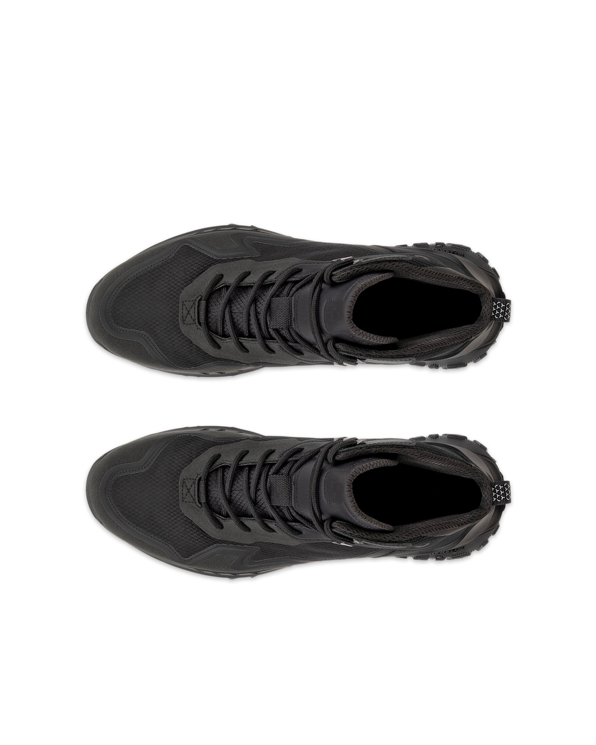 Pánske nepremokavé stredne vysoké outdoorové čižmy  ECCO® ULT-TRN - Čierna - Top left pair
