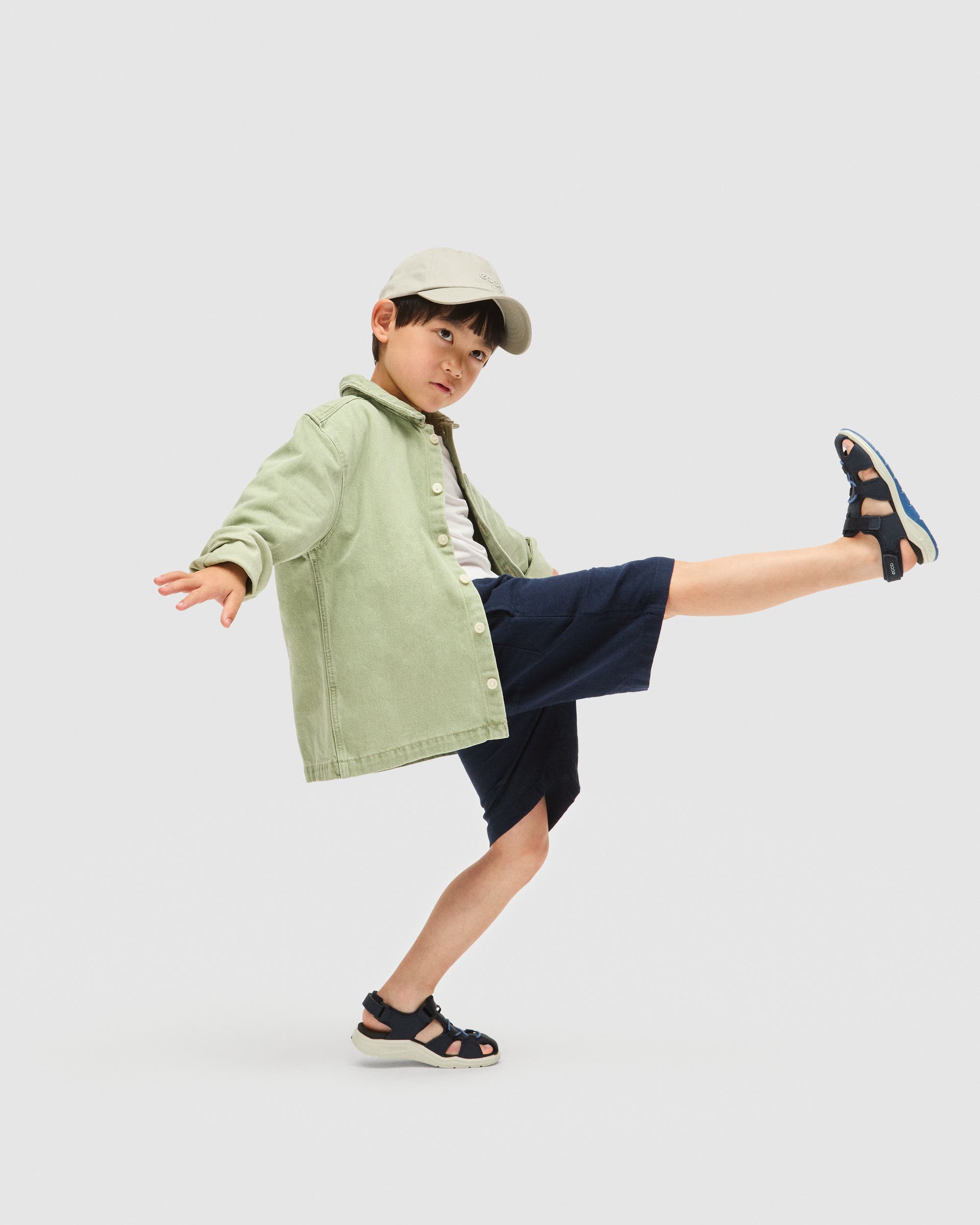 ECCO® X-TRINSIC Kinder Fischersandale - Blau - Lifestyle image-1
