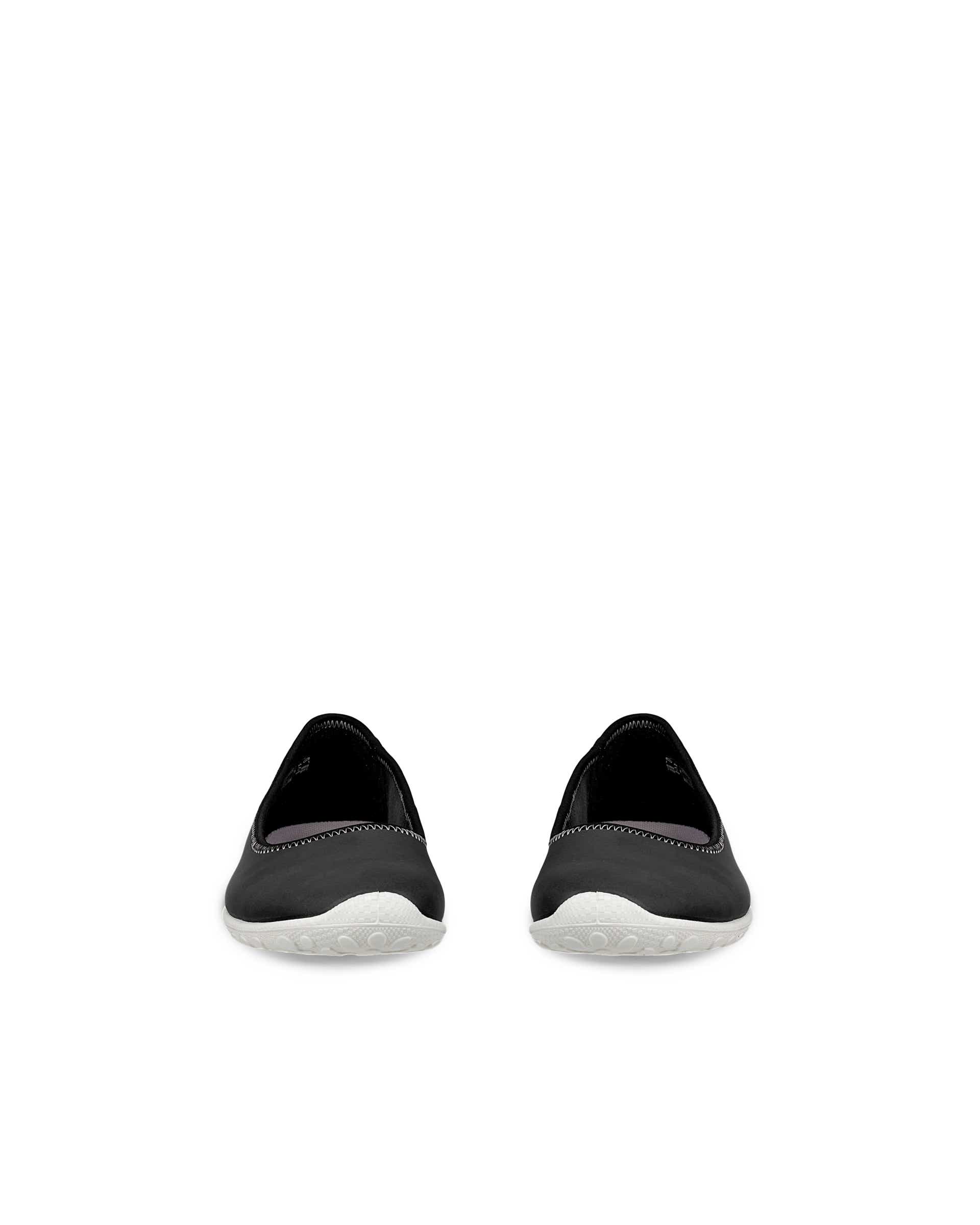 ECCO BIOM LITE W SLIP ON - Černá - Front pair