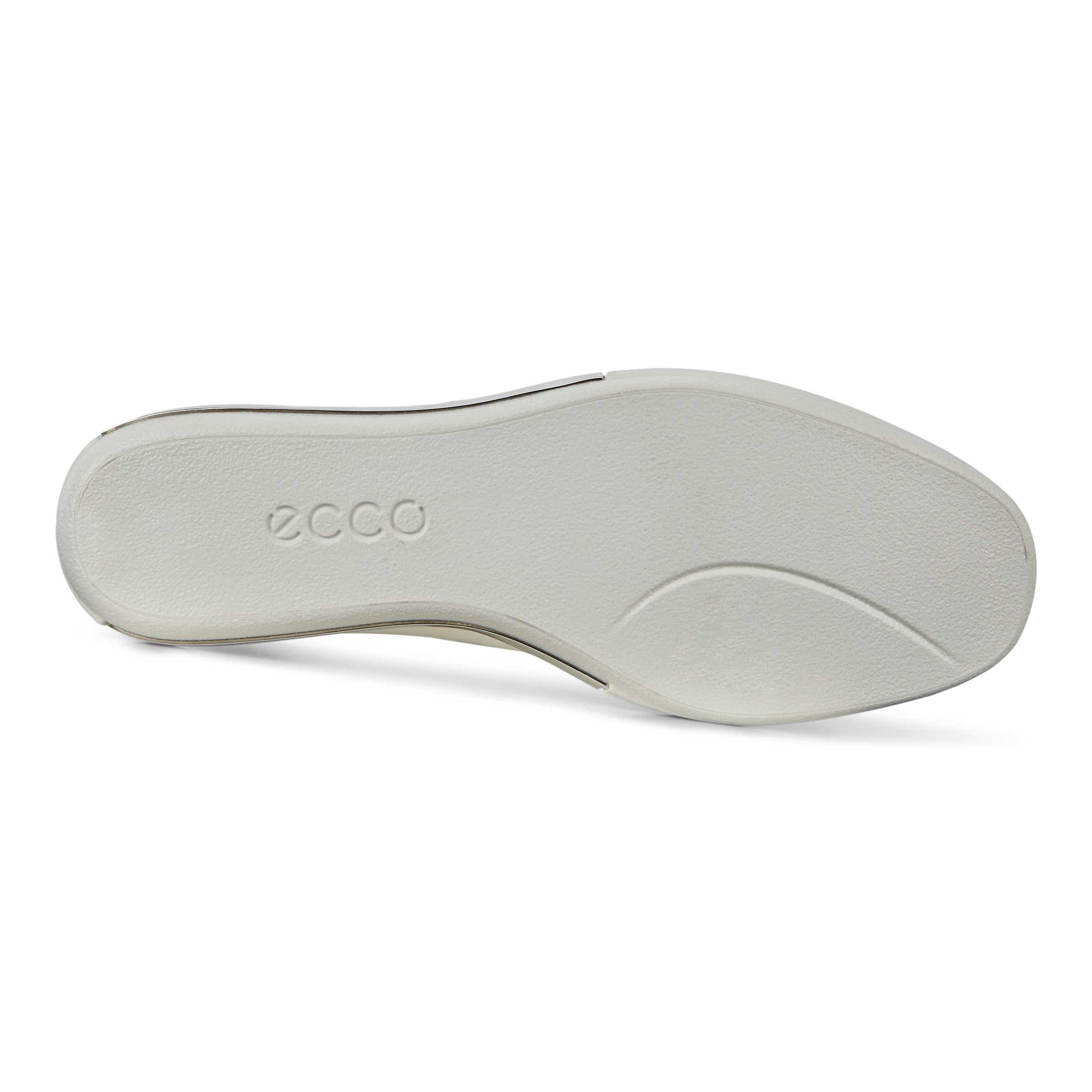 ECCO Simpil II Women's Lightweight Shoes - White - Sole