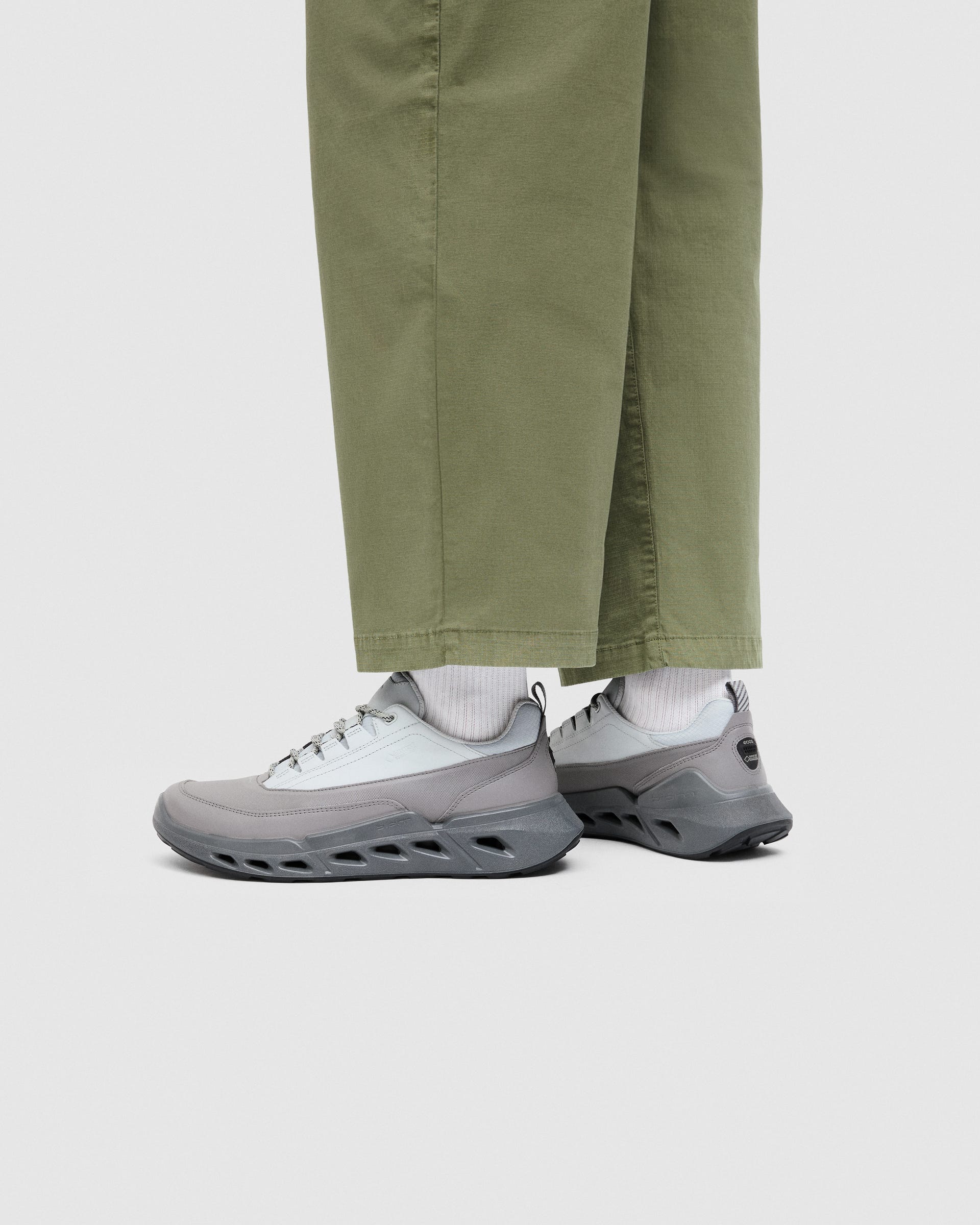  BIOM 720 M GTX - 그레이 - Lifestyle image-1