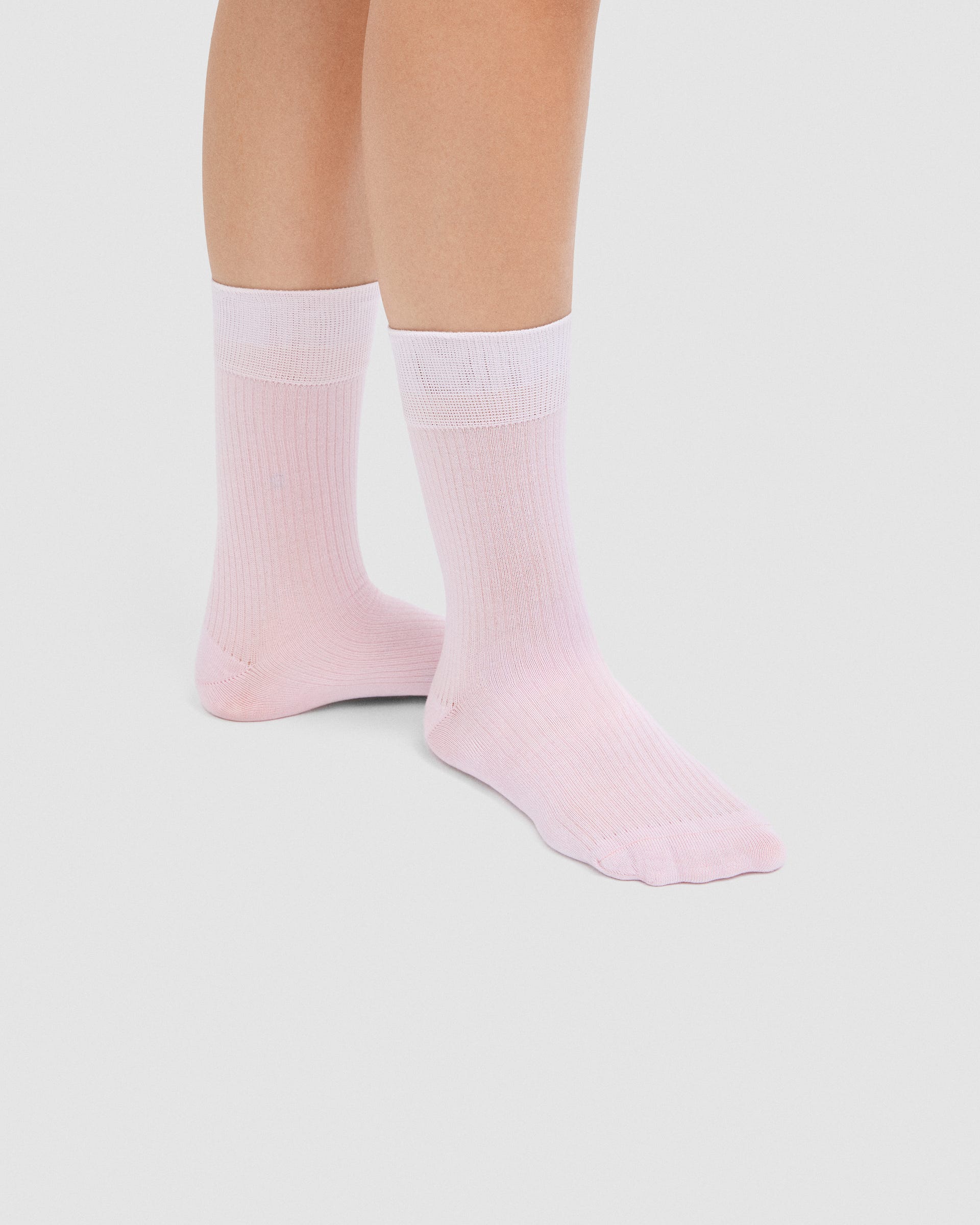 Women's ECCO® CLASSIC RIB Ribbed Mid-Cut Socks - Pink - Lifestyle image-1