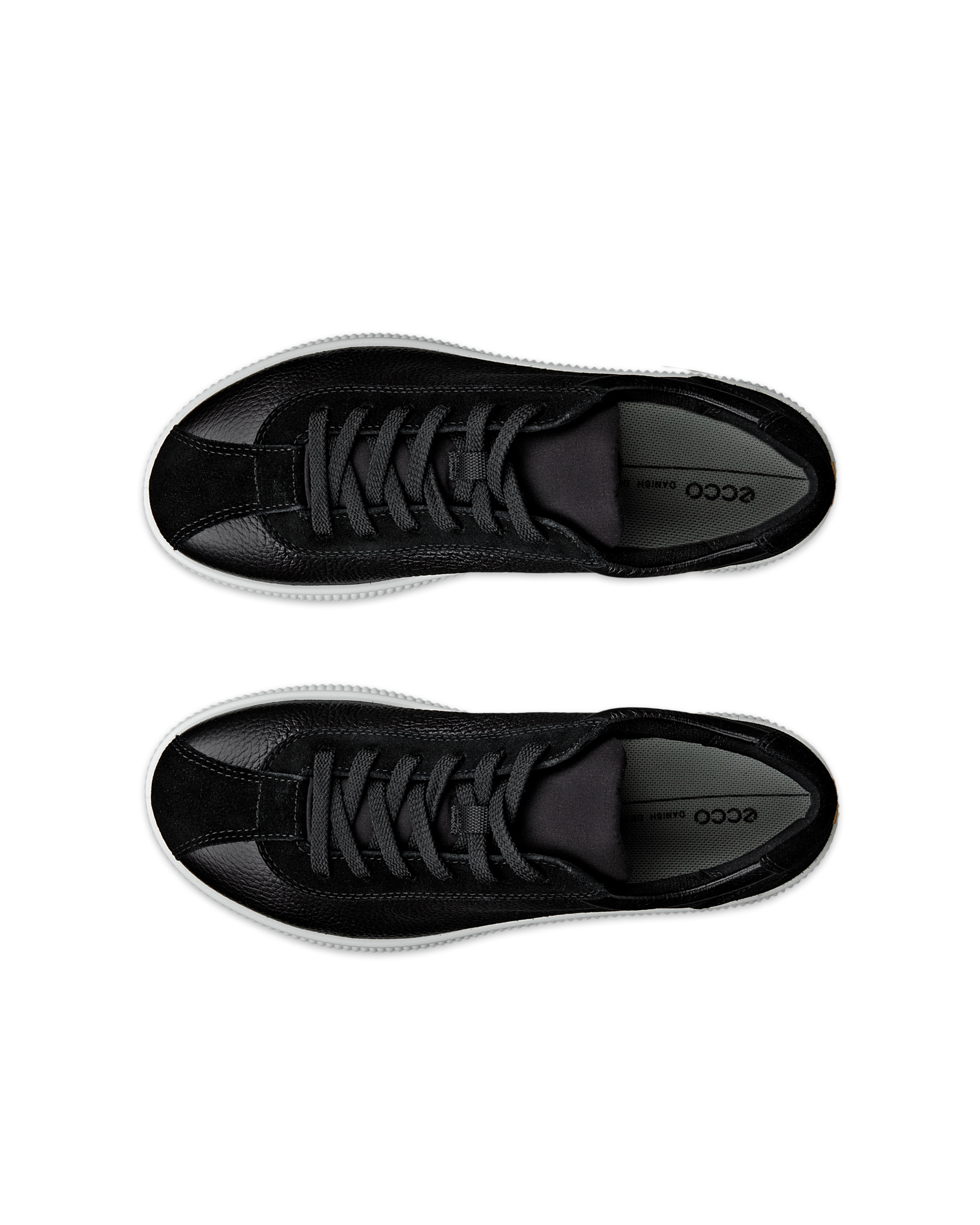 ECCO SOFT ZERO WOMEN'S SNEAKER - Black - Top left pair
