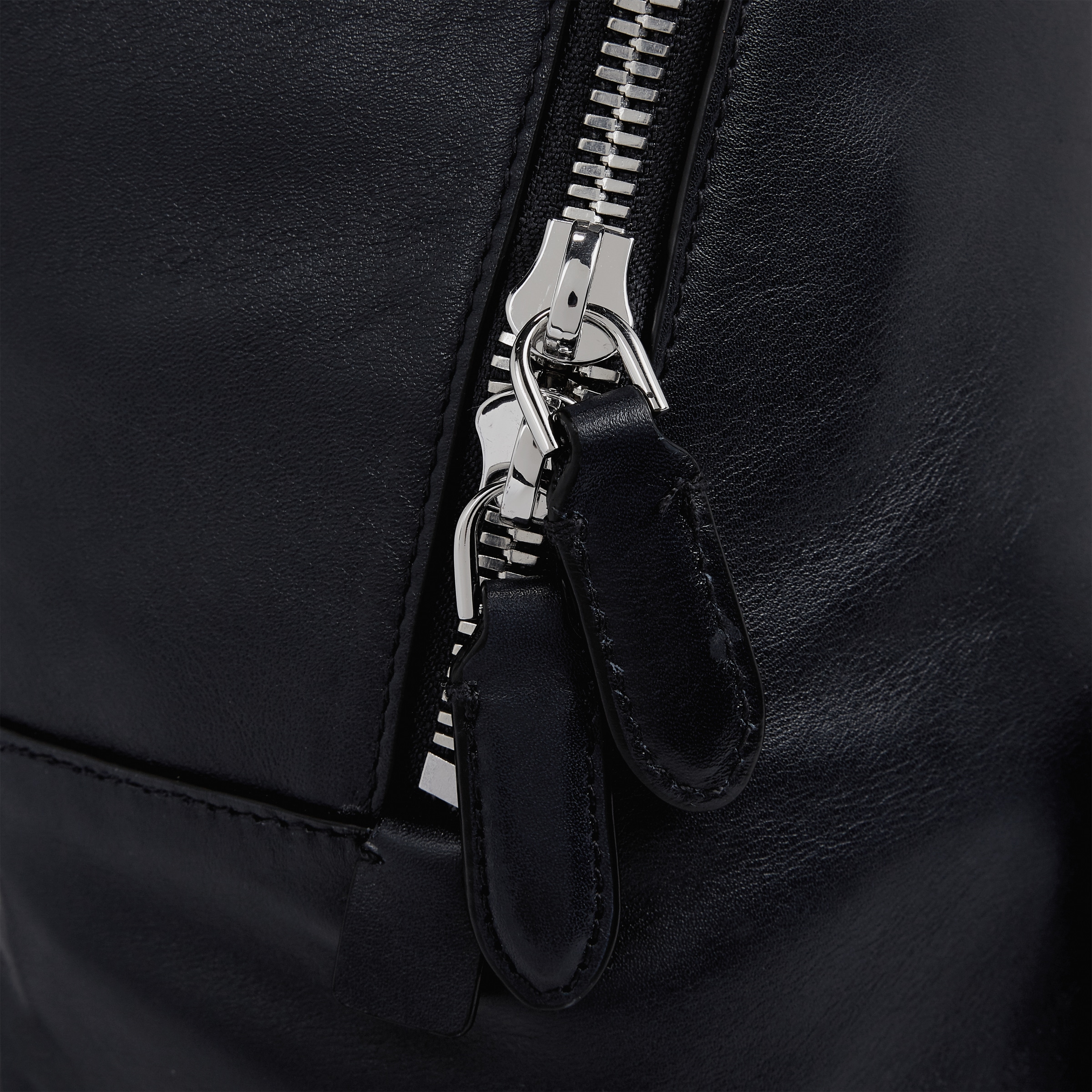 ECCO Journey Round Pack レザーバックパック - ブルー - Detail-1
