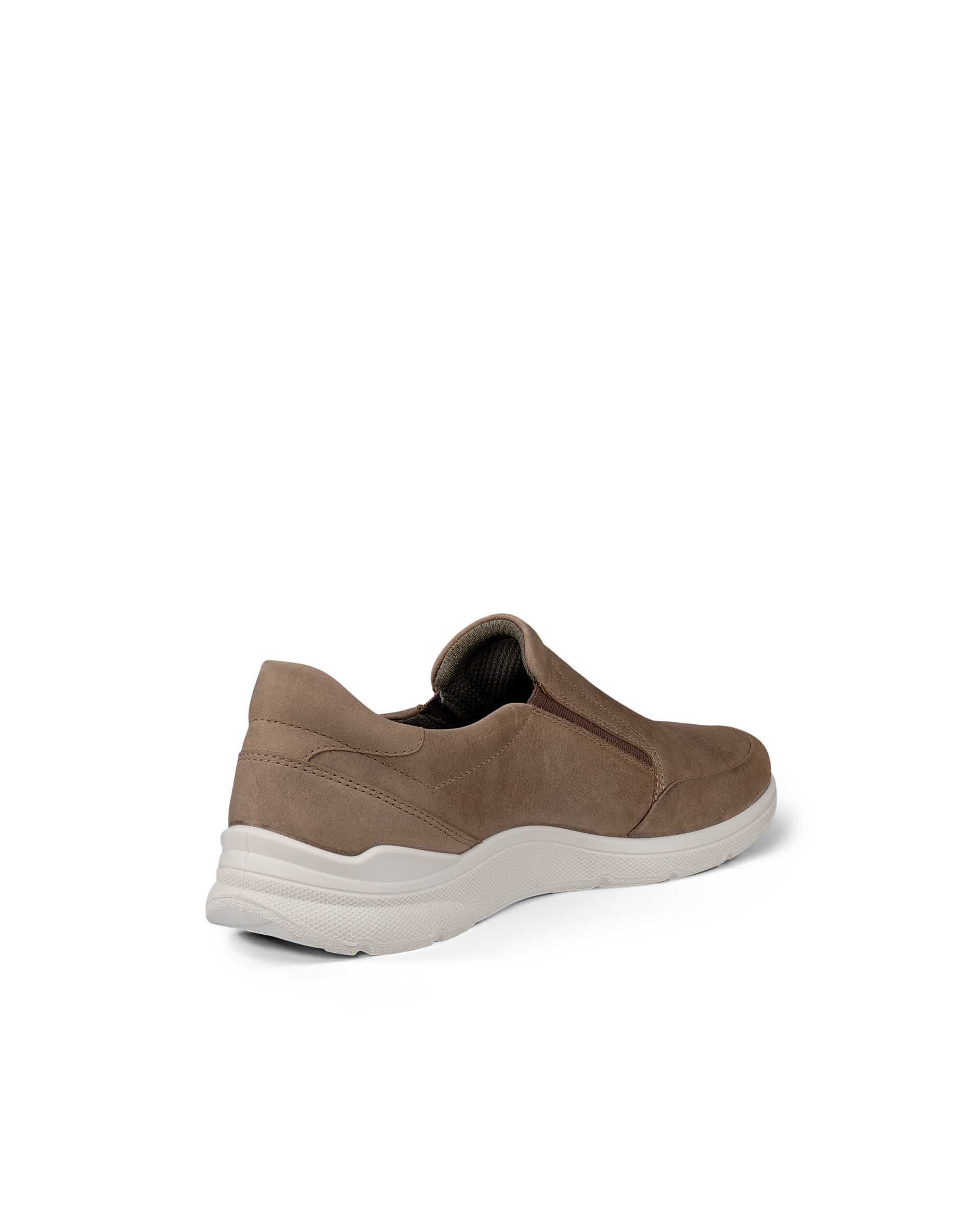 Sapatos nobuck homem ECCO® IRVING - Castanho - Back