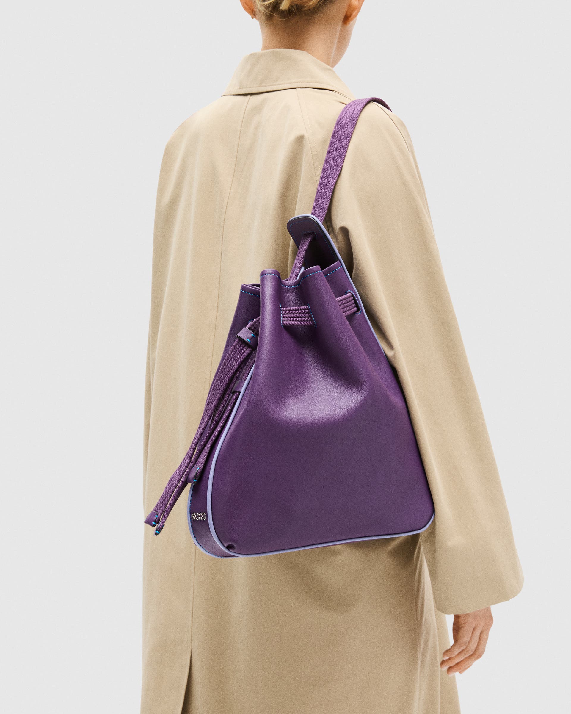 ECCO Sail Bag M - Purple - Lifestyle image-1