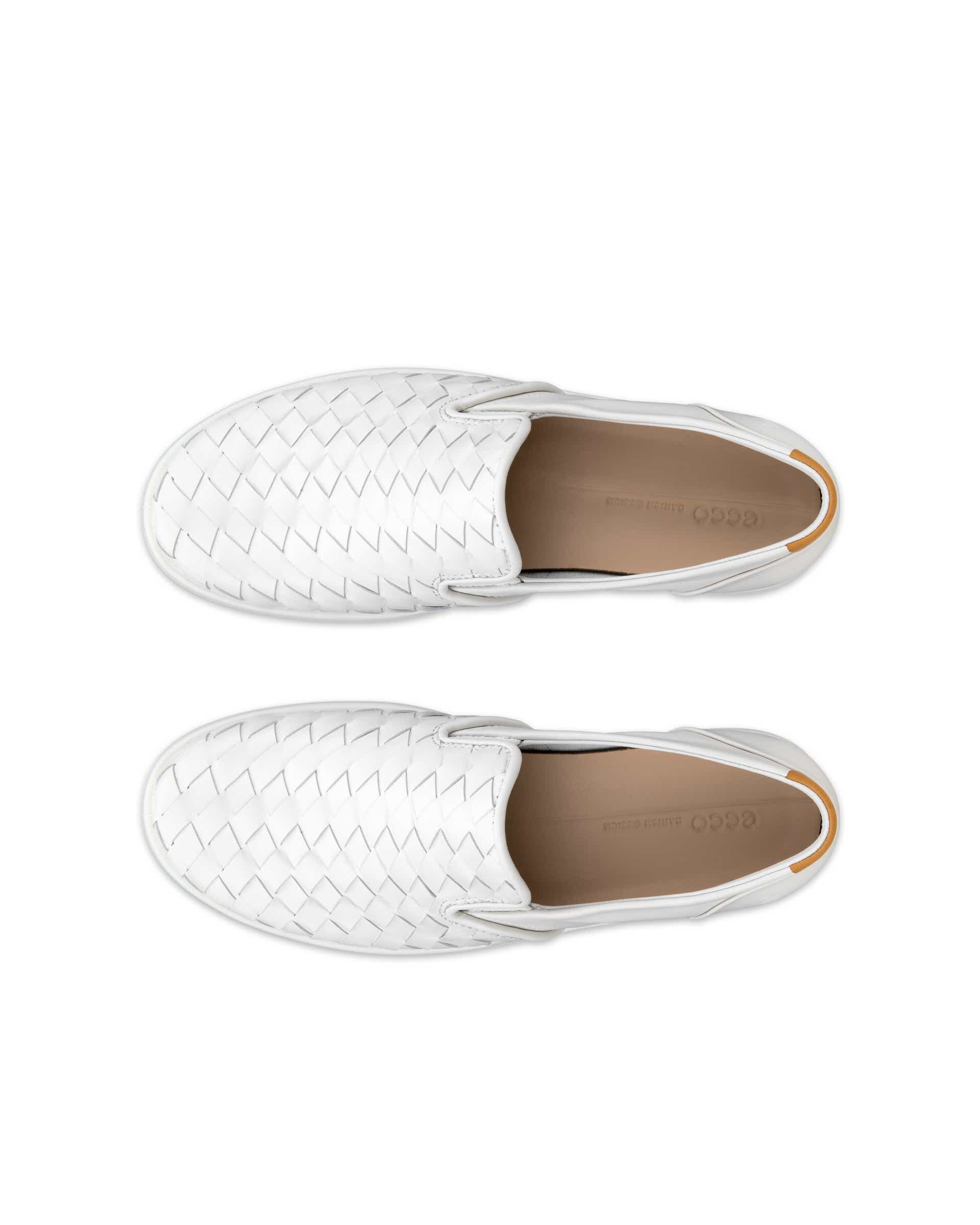 Women's ECCO® Soft 7 Woven Leather Slip-On - White - Top left pair
