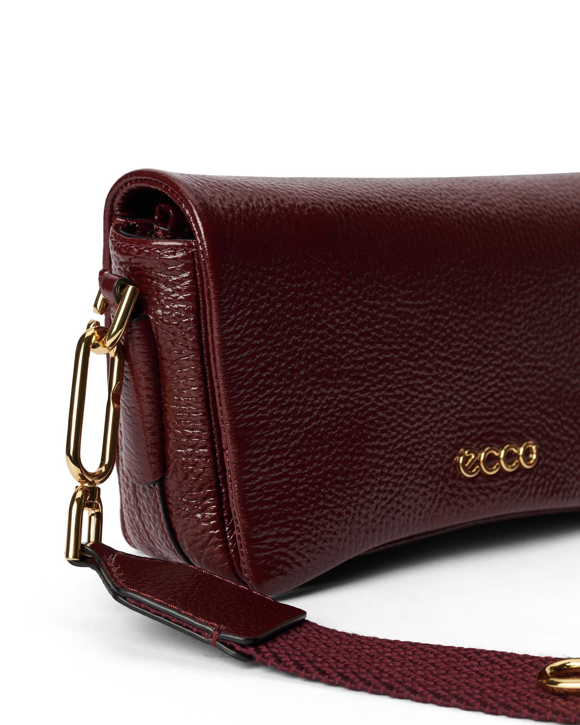 ECCO® Pinch Leather Crossbody Bag - Red - Detail-1