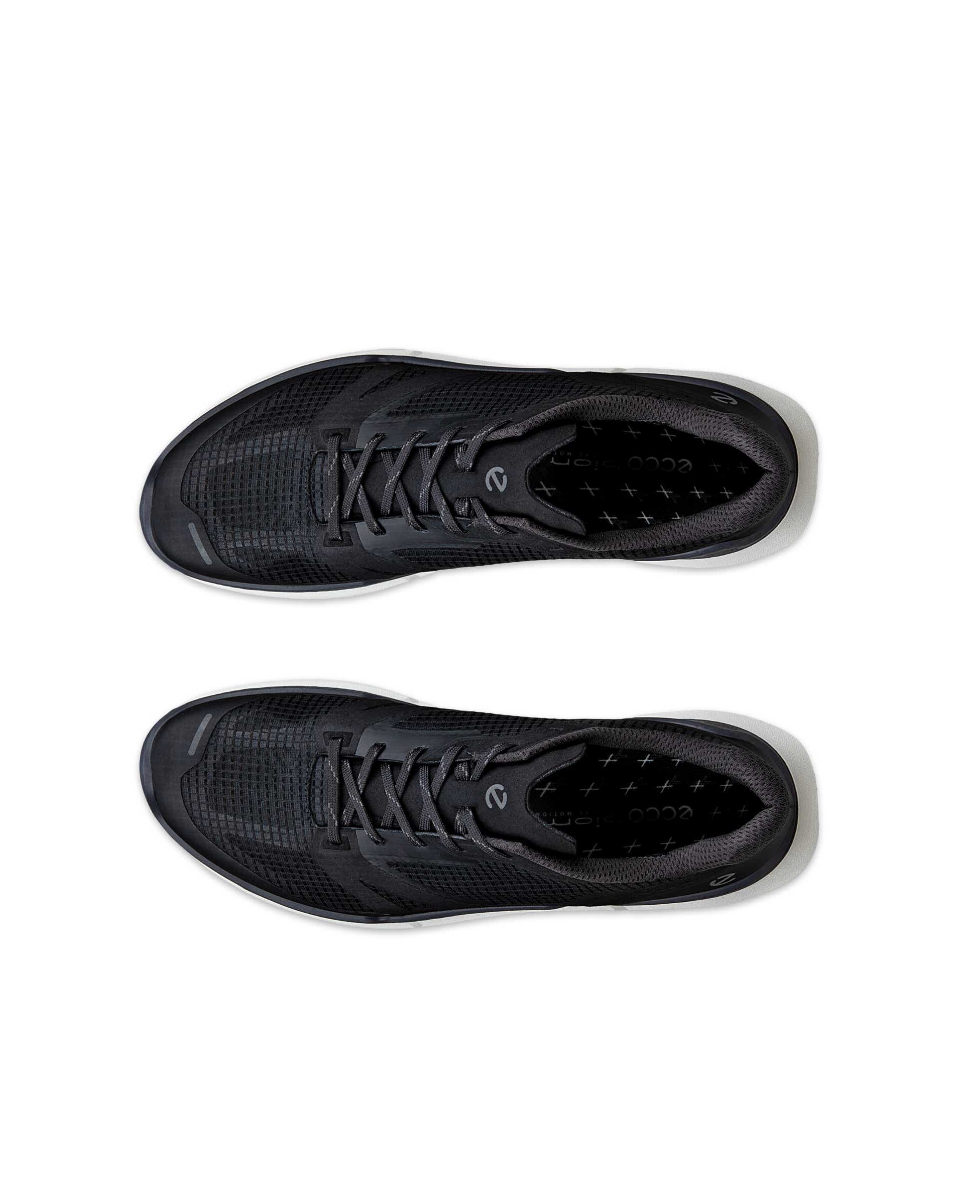 ECCO® BIOM 2.2 baskets en toile pour homme - Noir - Top left pair