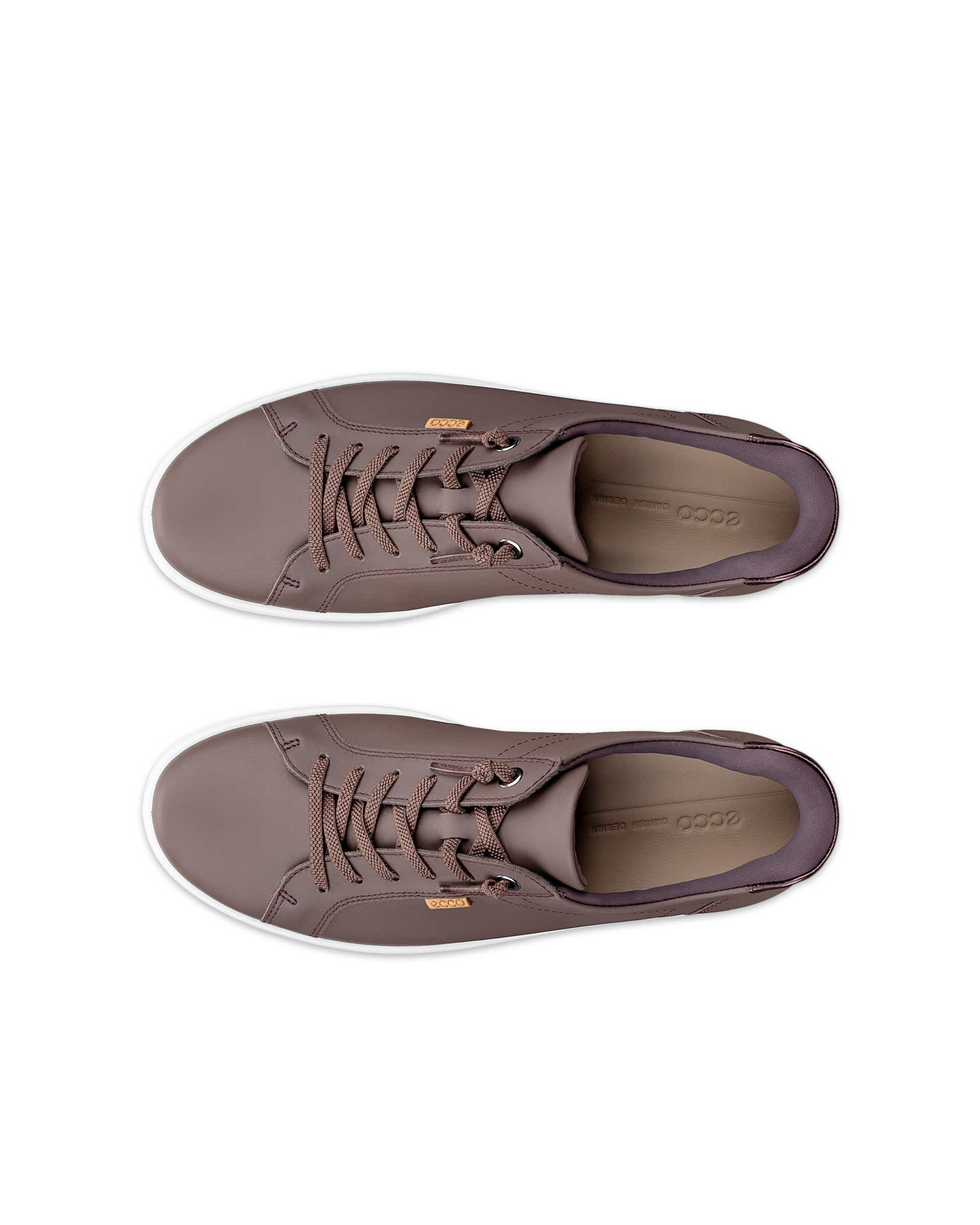 Women's ECCO® SOFT 7 Leather Trainer - Purple - Top left pair