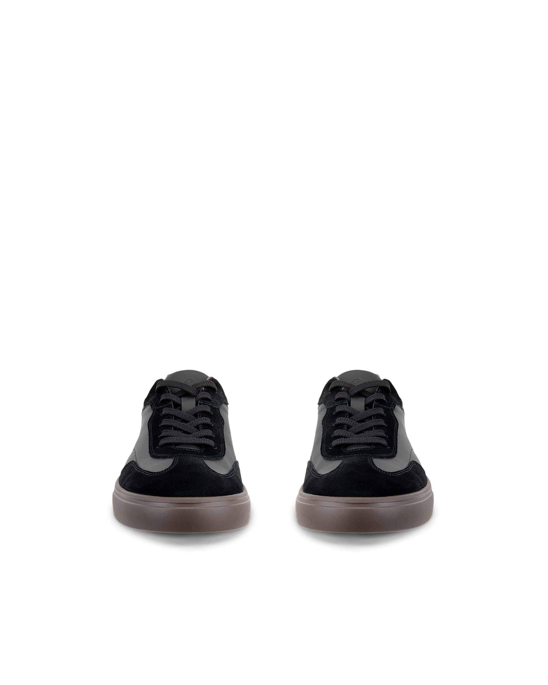 Men's ECCO® SOFT 10 Leather Trainer - Black - Front pair