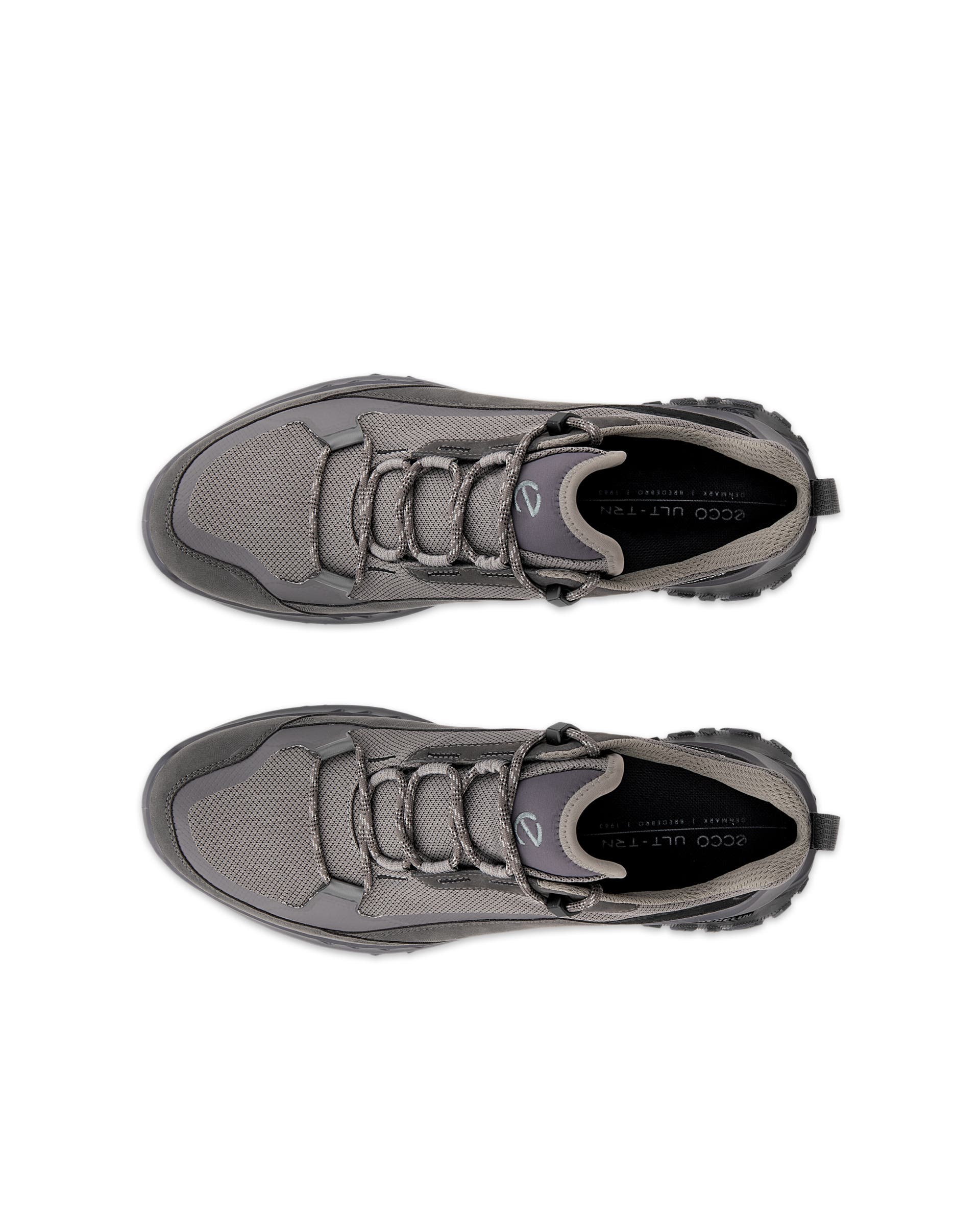 ECCO® ULT-TRN veekindlad nubukist vabaõhutegevuse jalats meestele - Hall - Top left pair