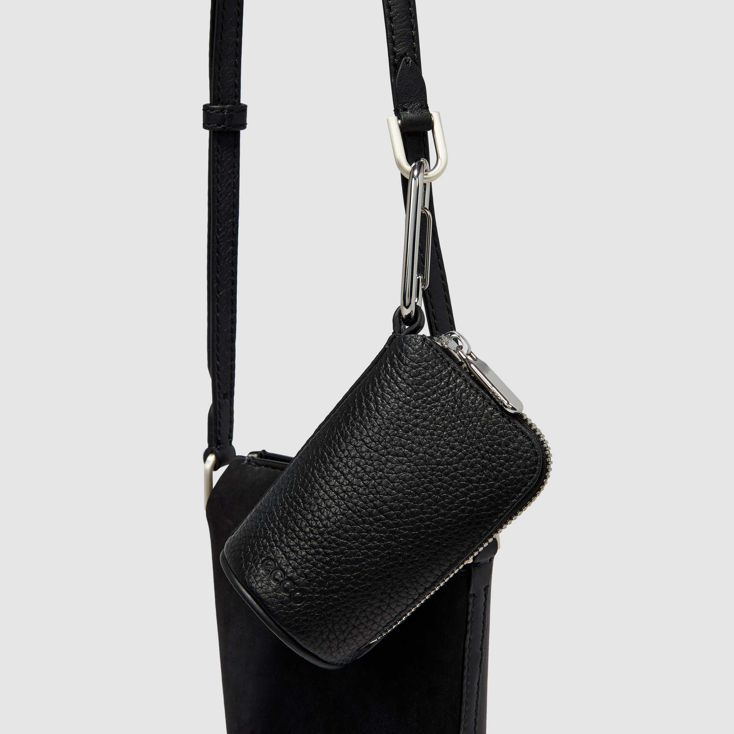ECCO® Pot Hybrid Leather Crossbody Bag - Black - Detail-2