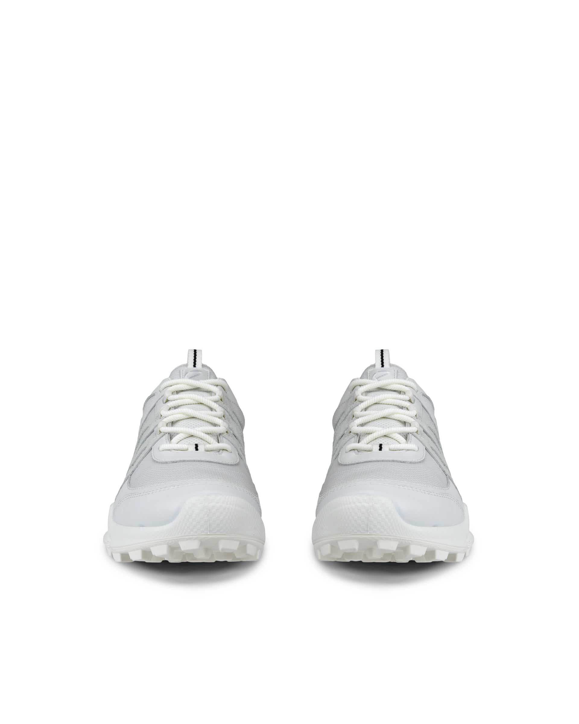 ECCO® Biom C-Trail baskets en cuir Gore-Tex pour femme - Blanc - Front pair